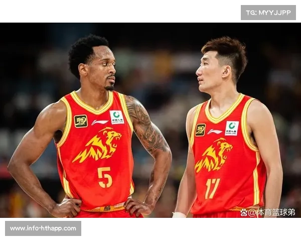 广厦外援布朗第三节独取19分，成球队击退上海关键先生。